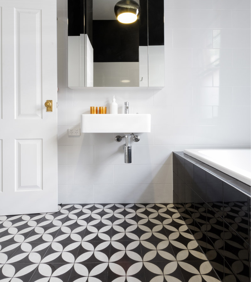 Bathroom Tile Ideas For Small Bathrooms, Black Floor Tile Bathroom Ideas