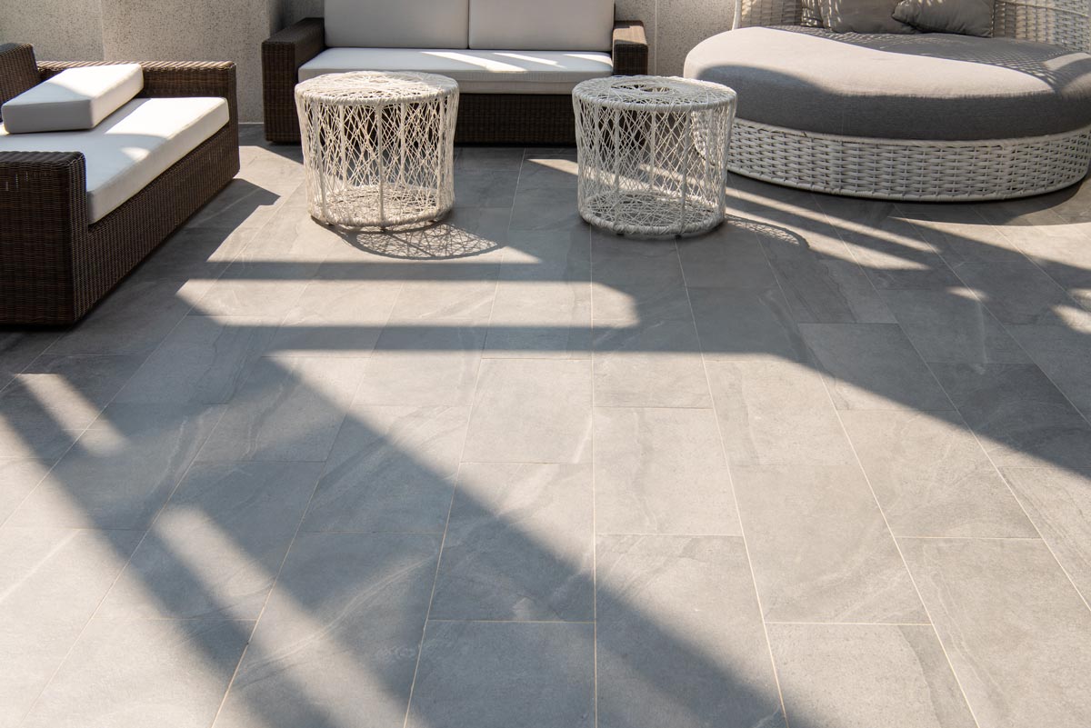 Essential Tips for Choosing the Perfect Outdoor Tiles